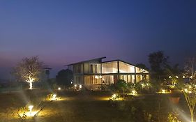 Ebonystays The Glasshouse